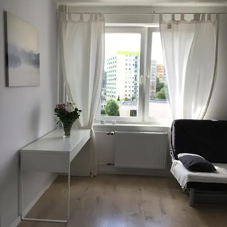 Gdynia Leszczynki Sun Apartment * 그디니아
